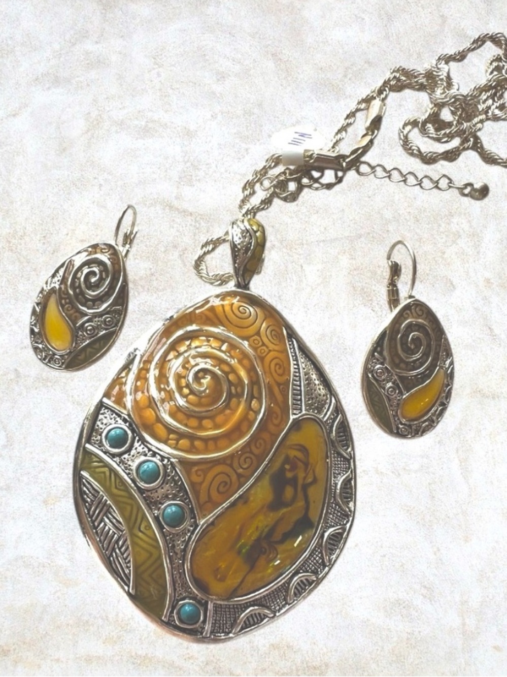 Farah Jewelry Amber & Turquoise Teardrop Pendant Necklace with Matching Earrings